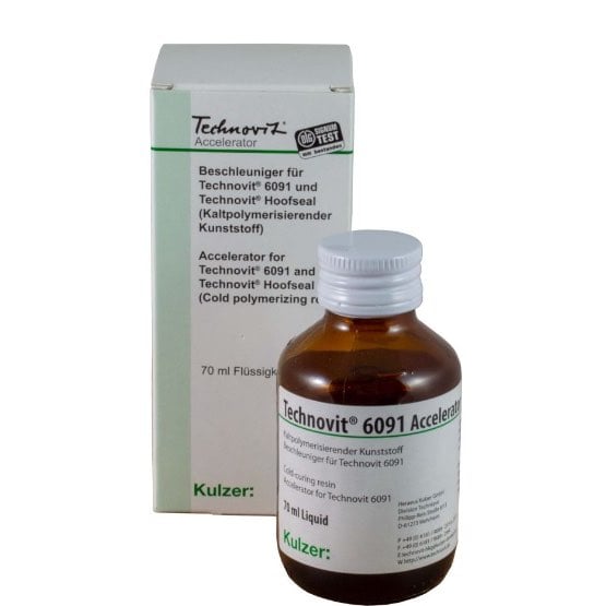 Technovit 6091 Accelerator 70 mL Bottle