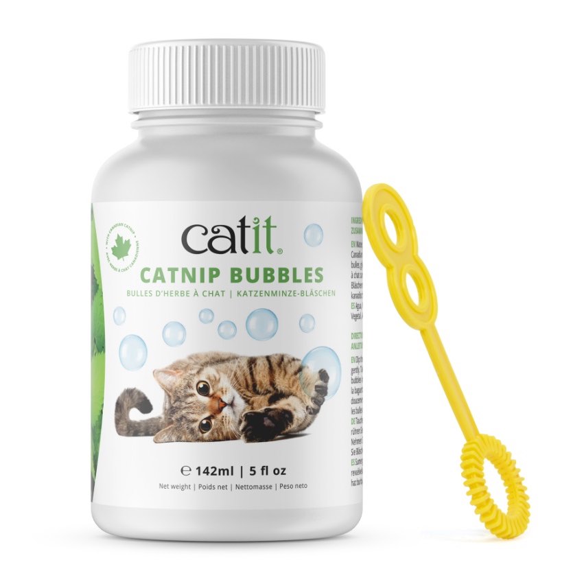 Catnip Bubbles for Cats 142 mL Bottle