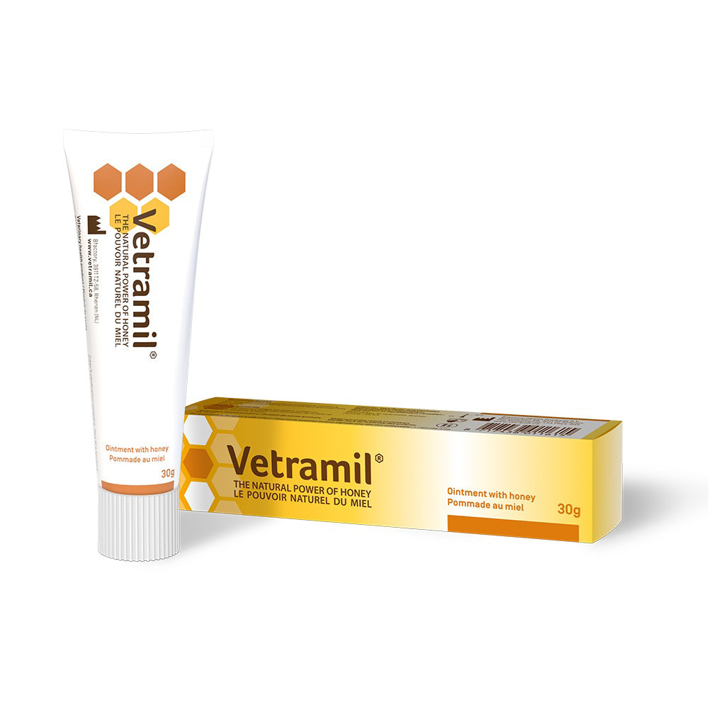 Vetramil Ointment with Honey for Dogs 30 g Tube 19.2 %