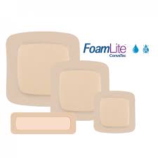 Convatec Foamlite Moisture-Retentive Dressing (10 X 20)cm Perforated Thin Flexible Silicone Adhesive 421928 — Box of 10 — product image